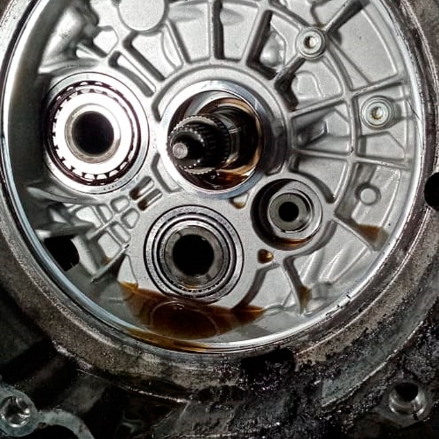Volkswagen Passat устранение течи масла на DSG-6 DQ250 #b5